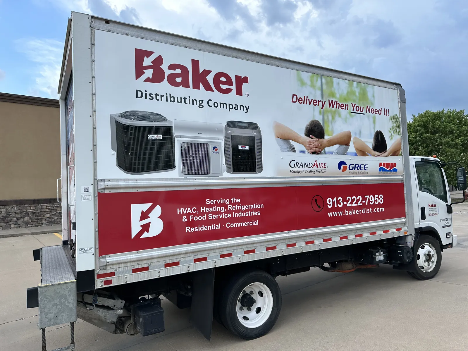 Box truck fleet graphics — 16 ft Box Truck